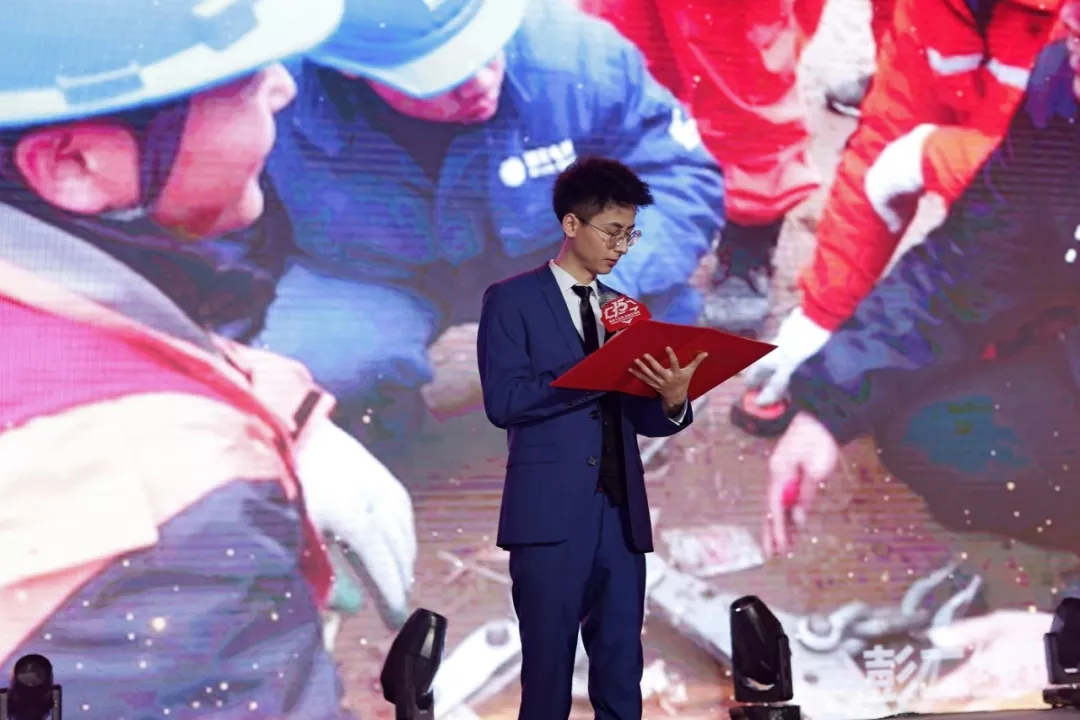筑梦十五载 青春正其时 — 回首开国70周年暨南宫NG28电力集团15周年庆典