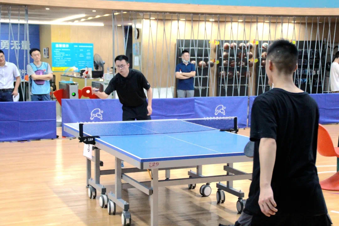 南宫NG28电力集团工会组织员工踊跃加入“喜迎大运，魅力青羊”职工乒乓球赛